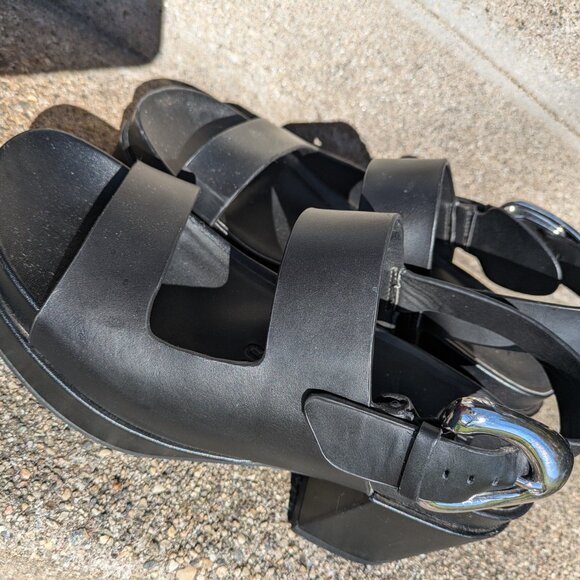 Aerosoles "Clarkson" sandals, like new! - Picture 2 of 5